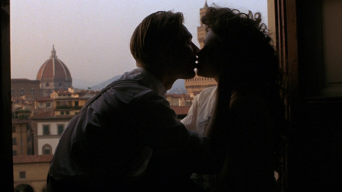 lesfleursdelart: A Room with a View- James Ivory (1985)