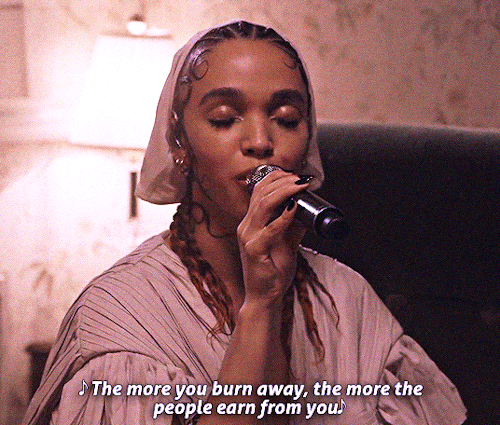 lordbelacqua:FKA TWIGS home with you, live at Maida Vale (x)