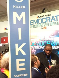 Thingstolovefor:    Killer Mike Spins For ‘Beastie Bernie’ After Sanders And