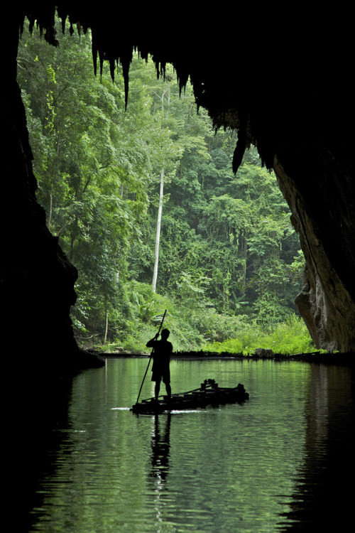 touchdisky: Lang River, Lod Cave, Mae Hong Son | Thailand by john spies