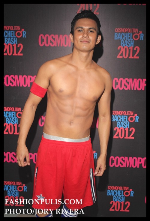 busankim:  Cosmopolitan Bachelor Bash 2012  http://jskbusan.blogspot.kr/search/label/Cosmopolitan  