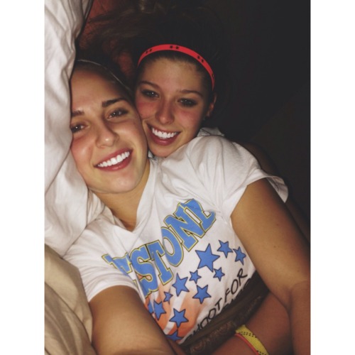 slutpls: I honestly wouldn’t mind spending forever with this girl.