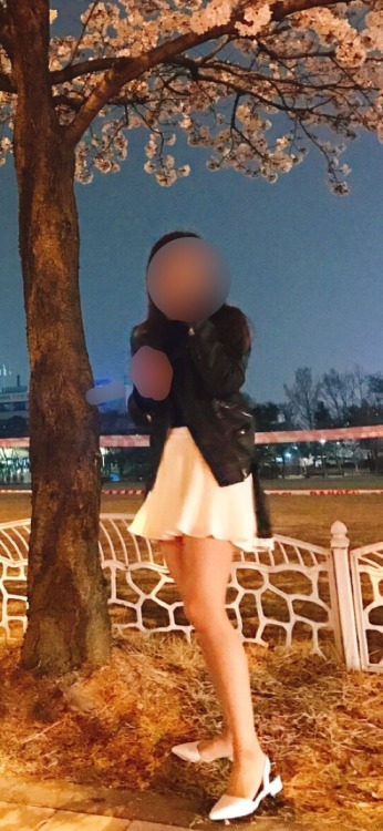 네토커플, 부부 초대 받아보기네토 커플, 부부 지들끼리 오입질 해대는거 구경만?처음이 어렵지 네토초대 한번 시작하면 행복함네토들 마인드가 열려있어 첫선만 넘으면 너무 행복이쁜 네토