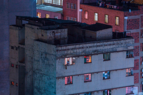 bellatorinmachina:South Africa, Johannesburg by Elsa Bleda