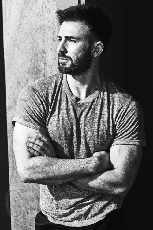 master-of-duct-tape:Chris Evans for W Magazine October, 2016 issuephotographer : Mario Sorrenti (x)