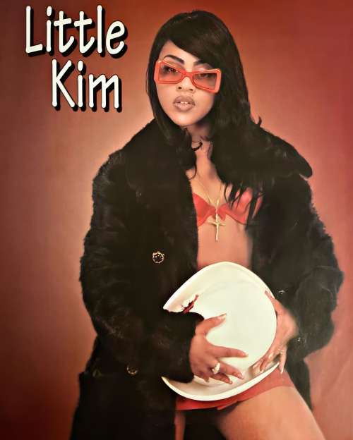 pixelpapi:rare: lil’ kim - black beat magazine (1996)