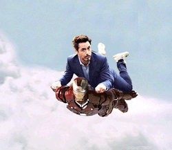 luciawestwick:  Just Robert Downey Jr driving his Iron man in the sky. 