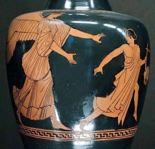 j4ndr4:Eos (Dawn) pursuing Tithonus, detail from an Attic red-figure oinochoe.Source—&mda