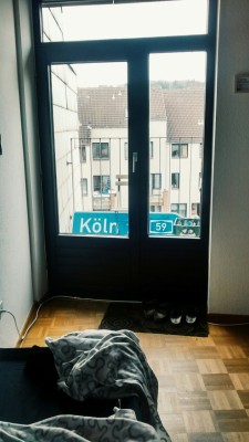 indifferentoldman:  Nach einem langen Wochenende wacht man mit diesem Ausblick auf.. Ich liebe es! 