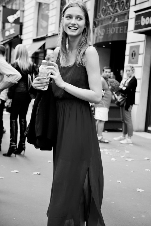 blackandwhitemodel:  Svetlana Zakharova after Balmain Spring Summer 2014, Paris