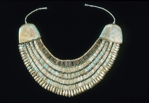 theancientwayoflife:~ Wesekh broadcollar, Wrist Ornaments and Counterpoise.Culture: EgyptianPeriod: 