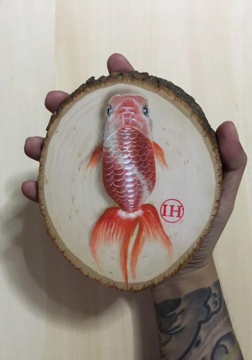 ivanhooart:  [Done.I will pour resin next.Hopefully things will go smoothly as it’s my first time trying resin.;] 😓FW Daler Rowney Artist Acrylic Ink On Basswood✨#ifwisheswerefishes #ranchu