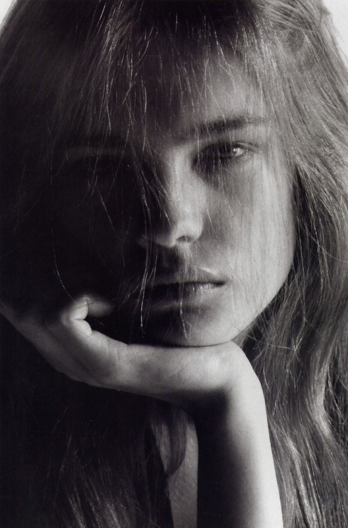 lelaid: Natalia Vodianova by Mario Sorrenti for Harper’s Bazaar, May 2002