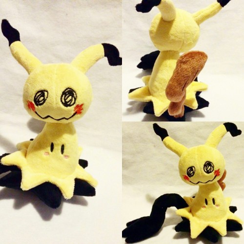 trinketgeek: snagglebun:  Mimikyu plush~  Made of super soft minky fabric with embroidered features,