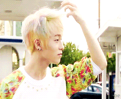 tljoe:  Byunghun in Hawaii BTS part 2 