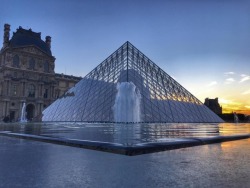 at Musée du Louvre