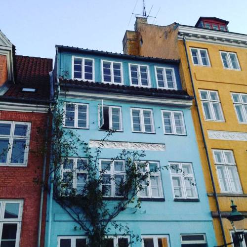 Copenhagen, love you and miss you #copenhagen #love #denmark #throwback #memories #colorfulhouses #a