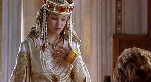 Esther Nubiola as princess Carmesina in Tirante el Blanco (2006).