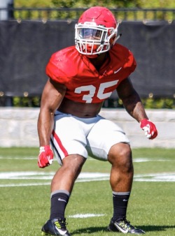 xemsays:xemsays:xemsays:xemsays:xemsays:xemsays:BRIAN HERRIEN - running back 🍑 Georgia Bulldogs 🏈 natural sex appeal 😈Georgia Bull Dawgs running back 🏃 🏈 H A N D S O M E college football stud, FOR REAL💪🏾