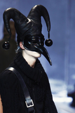 johngallianolesincroyables:John Galliano