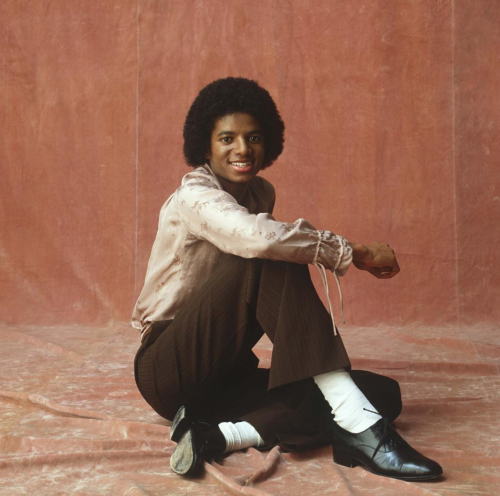 twixnmix:    Michael Jackson photographed porn pictures