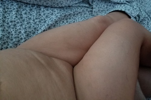 lovetheassholerod-69:  searcher69eddie:  Like, reblog and follow http://searchcpl.tumblr.com  Wow awesome🍆