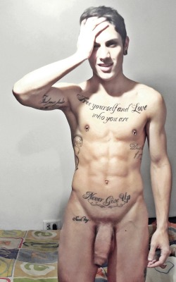 hothungsimo:  The search for the most beautiful &amp; hung guys has begun: http://hothungsimo.tumblr.com/