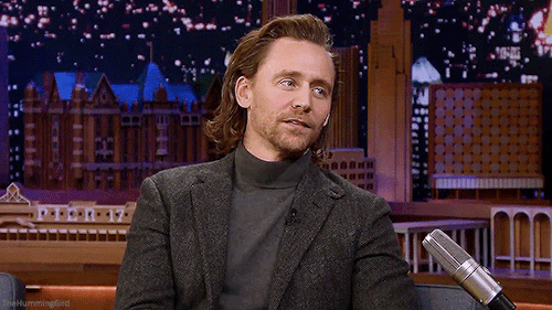 Tom Hiddleston talks to Jimmy Fallon about his Disney+ Loki series, performing Betrayal on Broadway,
