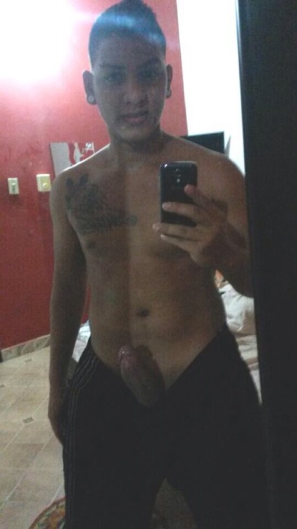 betomartinez:  Beto’s Corner              http://betomartinez.tumblr.com/