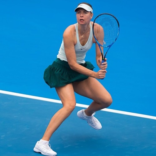 alwayswithsharapova:Maria Sharapova defeated Alison Riske 4-6 6-3 6-2 and is in the quarter-finals o