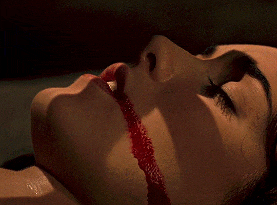 movie-gifs: Bram Stoker’s Dracula (1992) dir. Francis Ford Coppola