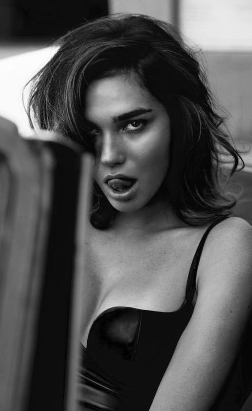 sultrylush:  Tease Me Tuesday 