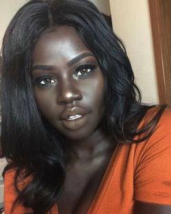 divinessence7:  #melanin #shadesofbrown #blackbeauty