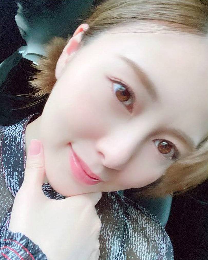 かわいい O 白石麻衣 Mai Shiraishi かわいい O 白石麻衣 Mai Shiraishi