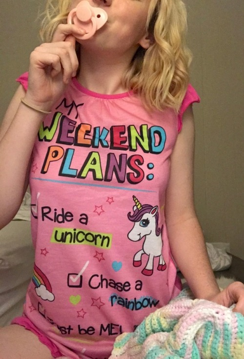tinyytink:  look at my super cute nighty!! 