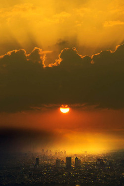 ponderation:  Sunset moment by Saelanwangsa 
