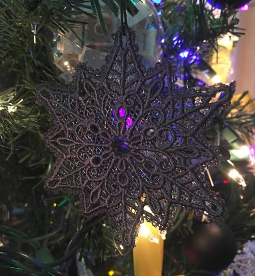 A #CoalFlake in its native environment. I am not ready to take down the tree quite yet.