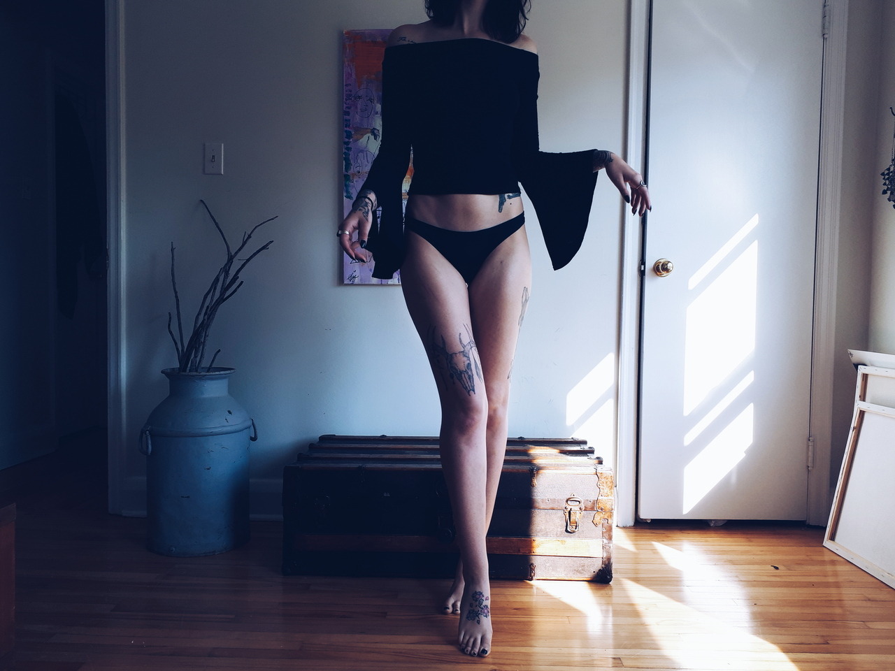 lovefromagoodgirl: she’s blood, flesh and bone.  Photo by lovefromagoodgirl  please
