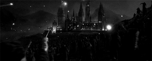hogwartsfansite:  20th Anniversary of the battle of Hogwarts “Hogwarts is threatened! Man the boundaries, protect us, do your duty to our school!” - Minerva McGonagall 