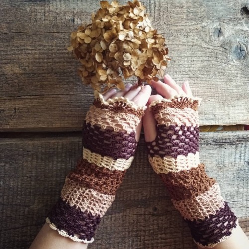 Shop update www.etsy.com/shop/ongoodluck #crochet #fingerlessgloves #boho #bohostyle #iloveboho #vic