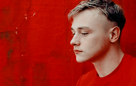 Behind The Scenes Of Ben Hardy’s Attitude Photoshoot (Summer 2016)