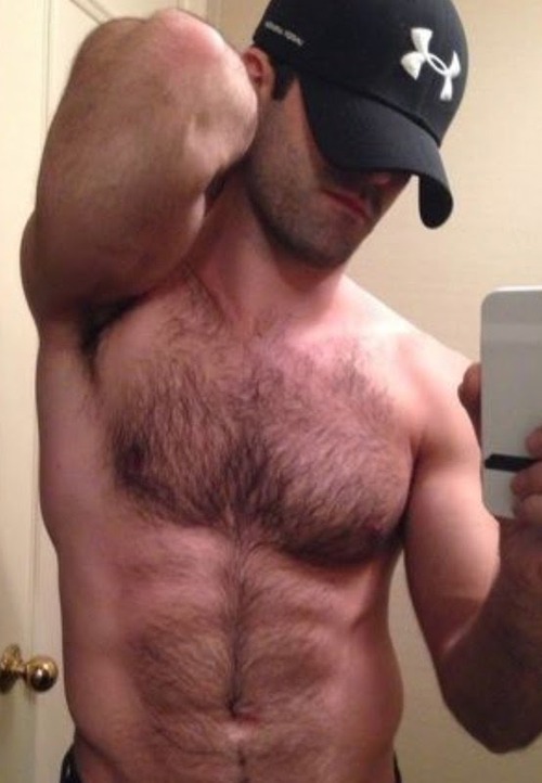 ksufraternitybrother:  ksufraternitybrother: FUCKING SEXY!!!  KSU-Frat Guy:  Over