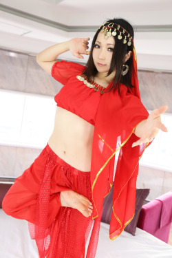 Cosplay Girl Higurashi Ran [Dancer] 3HELP