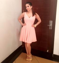 Outfit by @Amodinibyvaishalijain shoes by @Intoto.in styling by @hitendrakapopara by sunnyleone