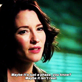 scottymccall: supergirl + destroying homophobic stereotypes 