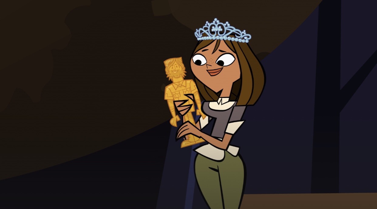 The Crown Is Finally Mine - TDI Courtney by EvaHeartsYou