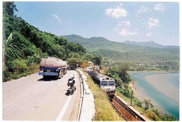 Huế. 2015.
#analogue #35mm #filmphotography #filmisnotdead #doubleexposure #fun #hue #vietnam #travel #travelgram #landscape (at Hue, Vietnam)