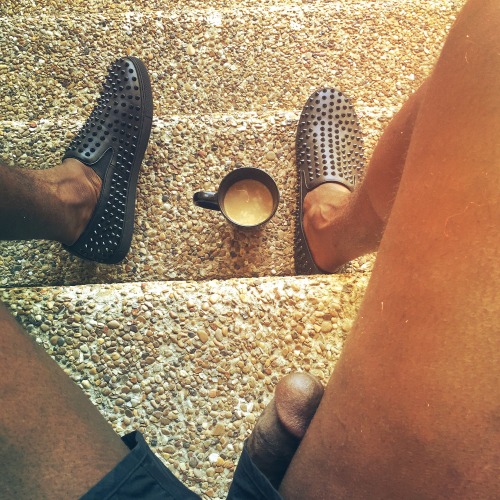 dirtyv3gas:  Coffee Break