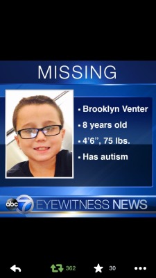 aqua-noah:  transcendencies:  Guys my cousin Brooklyn is missing. He was last seen from the LL Bean store at Old Orchard mall in Skokie Ill. At 1:45 pm. If you’re in the area and know anything or see him please please call the police right away. Message