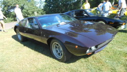 fromcruise-instoconcours:  Low, sleek, and exceedingly rare: a DeTomaso Mangusta down in Boston